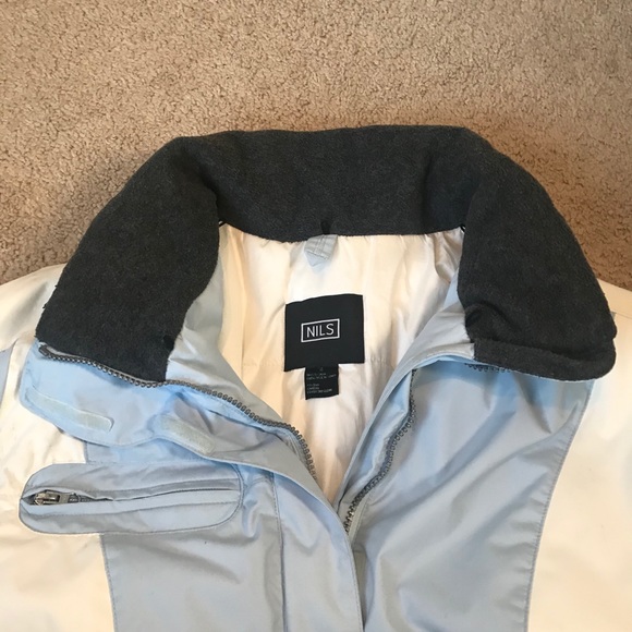 Nils Ski/Snowboard Jacket with hidden helmet hood - Picture 10 of 11